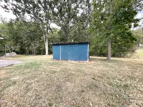 Exterior - 1906 Michael Ln, Nixa, MO 65714 photo 8 of 10