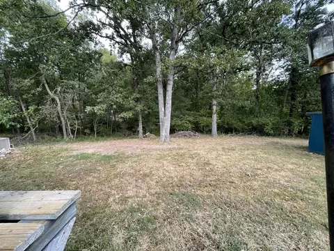 Exterior - 1906 Michael Ln, Nixa, MO 65714 photo 5 of 10