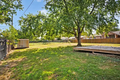 Exterior - 3790 S Colgate Ave, Springfield, MO 65807 photo 7 of 9