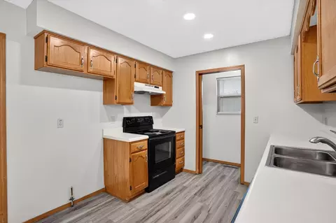 Kitchen - 3790 S Colgate Ave, Springfield, MO 65807 photo 2 of 2