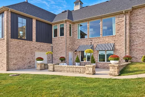 Exterior - 9386 E Maple Ridge Ln, Strafford, MO 65757 photo 4 of 13