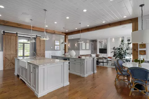 Kitchen - 9386 E Maple Ridge Ln, Strafford, MO 65757 photo 5 of 10