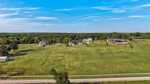 View/Area - 9386 E Maple Ridge Ln, Strafford, MO 65757 photo 5 of 9