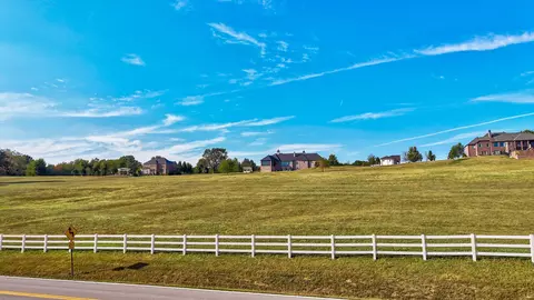 View/Area - 9386 E Maple Ridge Ln, Strafford, MO 65757 photo 8 of 9