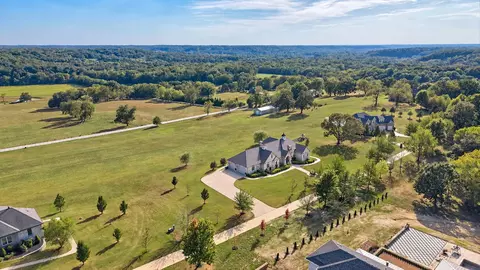 View/Area - 9386 E Maple Ridge Ln, Strafford, MO 65757 photo 4 of 9