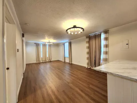 Living - 1211 W Calhoun St, Springfield, MO 65802 photo 8 of 11