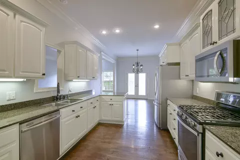 Kitchen - 614 E Falls Cir, Ozark, MO 65721 photo 3 of 4
