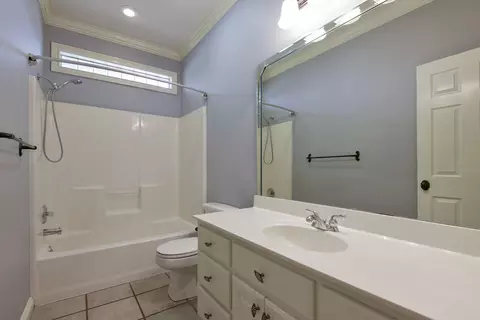 Bath - 614 E Falls Cir, Ozark, MO 65721 photo 3 of 3