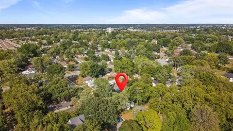 View/Area - 2036 N Pickwick Ave, Springfield, MO 65803 photo 5 of 5