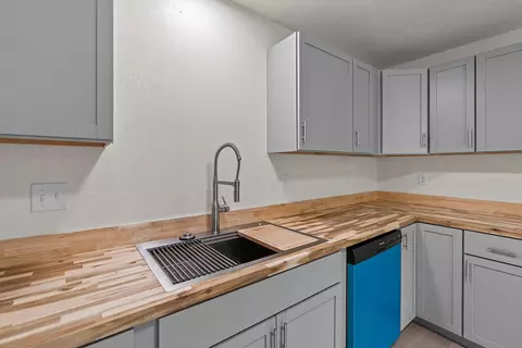 Kitchen - 2036 N Pickwick Ave, Springfield, MO 65803 photo 3 of 3