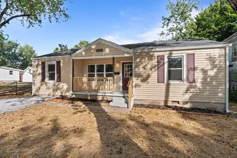 Exterior - 2036 N Pickwick Ave, Springfield, MO 65803 photo 2 of 9