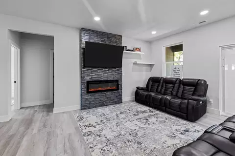 Other - 659 W Bridgewood Ct, Springfield, MO 65803 photo 3 of 10