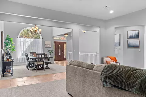 Entry Way - 842 Silver Cliff Way, Branson West, MO 65737 photo 3 of 5