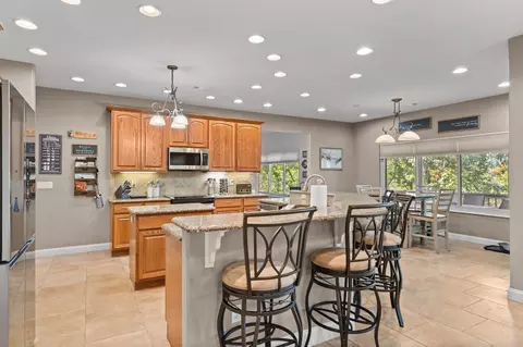 Kitchen - 842 Silver Cliff Way, Branson West, MO 65737 photo 2 of 6