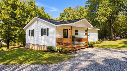 Exterior - 64 Lester St, Bakersfield, MO 65609 photo 1 of 8