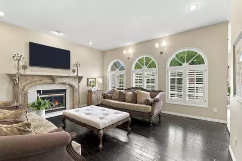 Living - 2328 S Wind Rose Pl, Springfield, MO 65809 photo 2 of 7