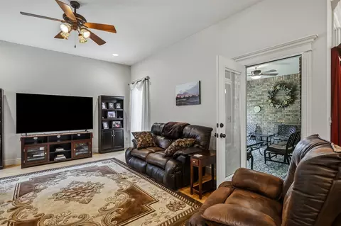 Other - 1272 Hayden Ct, Springfield, MO 65804 photo 4 of 11
