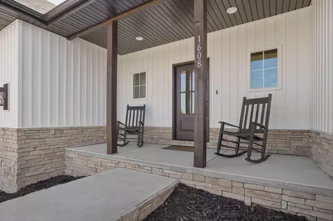 Exterior - 1608 E Fairwind, Ozark, MO 65721 photo 5 of 12