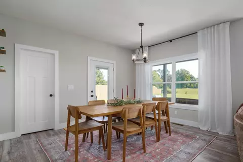 Dining - 1608 E Fairwind, Ozark, MO 65721 photo 1 of 1