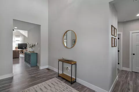 Entry Way - 1608 E Fairwind, Ozark, MO 65721 photo 2 of 4