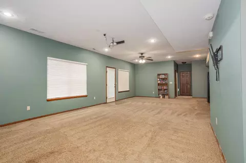 Living - 1095 E Daisy Falls Dr, Nixa, MO 65714 photo 3 of 4