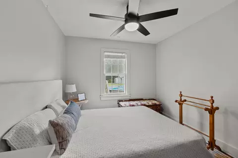 Bedroom - 2119 W Farm Road 98 Dr, Springfield, MO 65803 photo 4 of 4