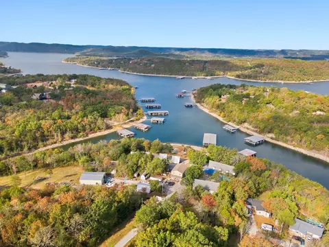 View/Area - 423 Eagle Dr, Reeds Spring, MO 65737 photo 9 of 9