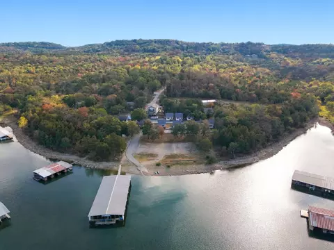 View/Area - 423 Eagle Dr, Reeds Spring, MO 65737 photo 8 of 9