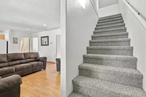 Entry Way - 423 Eagle Dr, Reeds Spring, MO 65737 photo 1 of 1
