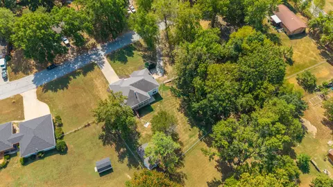 View/Area - 2305 Westwind Dr, Ozark, MO 65721 photo 5 of 11