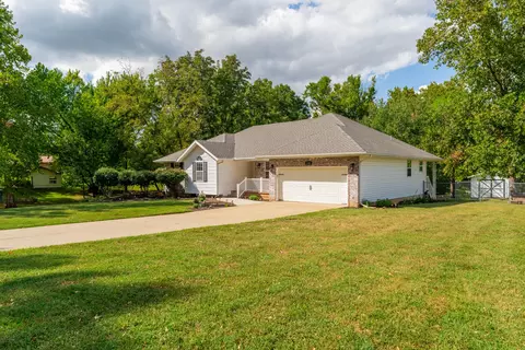 Exterior - 2305 Westwind Dr, Ozark, MO 65721 photo 13 of 33
