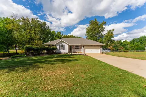 Exterior - 2305 Westwind Dr, Ozark, MO 65721 photo 16 of 33