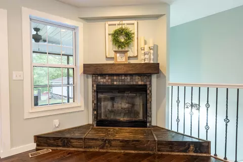 Living - 2305 Westwind Dr, Ozark, MO 65721 photo 2 of 5
