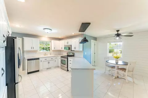 Kitchen - 2305 Westwind Dr, Ozark, MO 65721 photo 3 of 4
