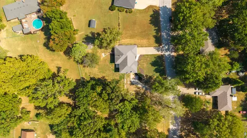 View/Area - 2305 Westwind Dr, Ozark, MO 65721 photo 2 of 11