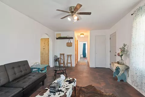 Entry Way - 202 E Grand Ave, Ava, MO 65608 photo 1 of 2