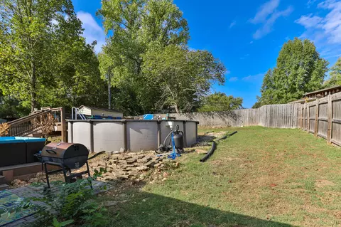 Exterior - 5705 S Honeysuckle Ln, Battlefield, MO 65619 photo 7 of 9