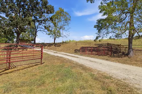 Exterior - 14103 Beeler Rd, Cabool, MO 65689 photo 8 of 8