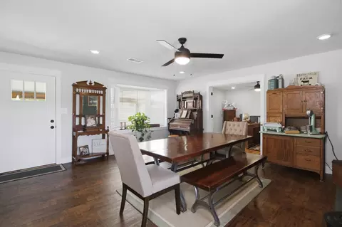 Dining - 14103 Beeler Rd, Cabool, MO 65689 photo 2 of 2