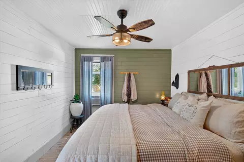 Bedroom - 605 S Hemphill Ave, Crane, MO 65633 photo 2 of 7