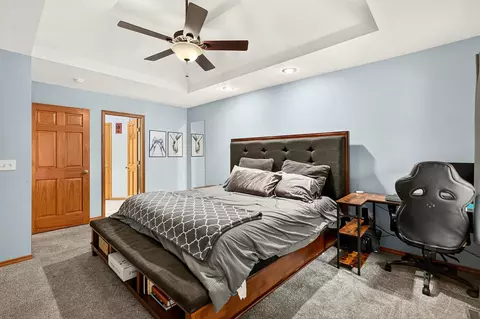 Bedroom - 5761 S Fairview Ave, Springfield, MO 65810 photo 1 of 8