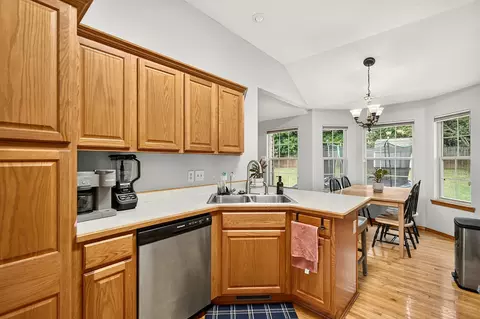 Kitchen - 5761 S Fairview Ave, Springfield, MO 65810 photo 2 of 3
