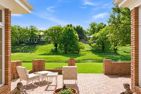 Exterior - 5722 S Castlebay Dr, Springfield, MO 65809 photo 10 of 12