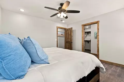 Bedroom - 4005 State Highway D, Crane, MO 65633 photo 2 of 5