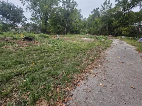 1631 W Valley Cir, Ozark, MO 65721 photo 3