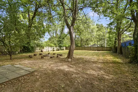 Exterior - 1908 N Robberson Ave, Springfield, MO 65803 photo 10 of 12