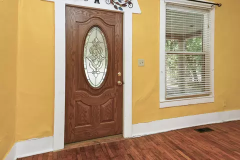 Entry Way - 1908 N Robberson Ave, Springfield, MO 65803 photo 1 of 3