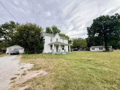 Other - 2629 E Division St, Springfield, MO 65803 photo 1 of 4