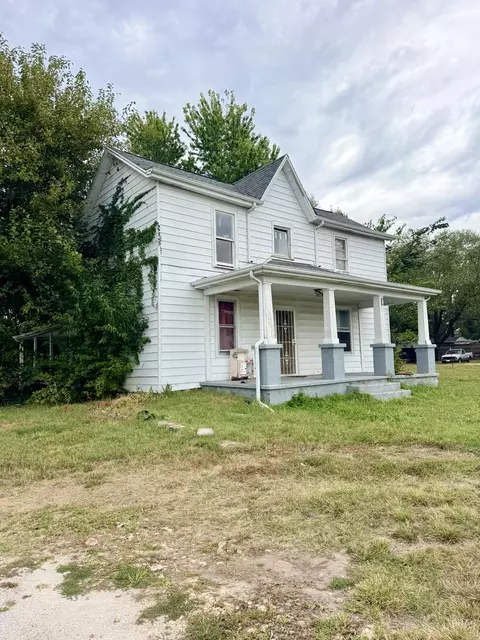 Exterior - 2629 E Division St, Springfield, MO 65803 photo 3 of 3
