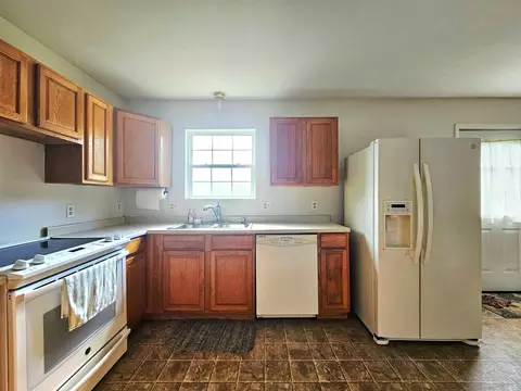 Kitchen - 524 E Yale St, Liberal, MO 64762 photo 3 of 3